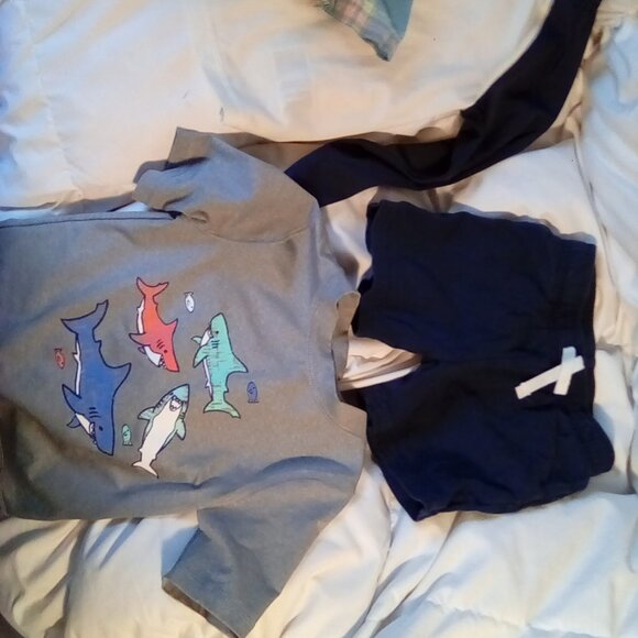 Kids 2t various clothing - Picture 6 of 10